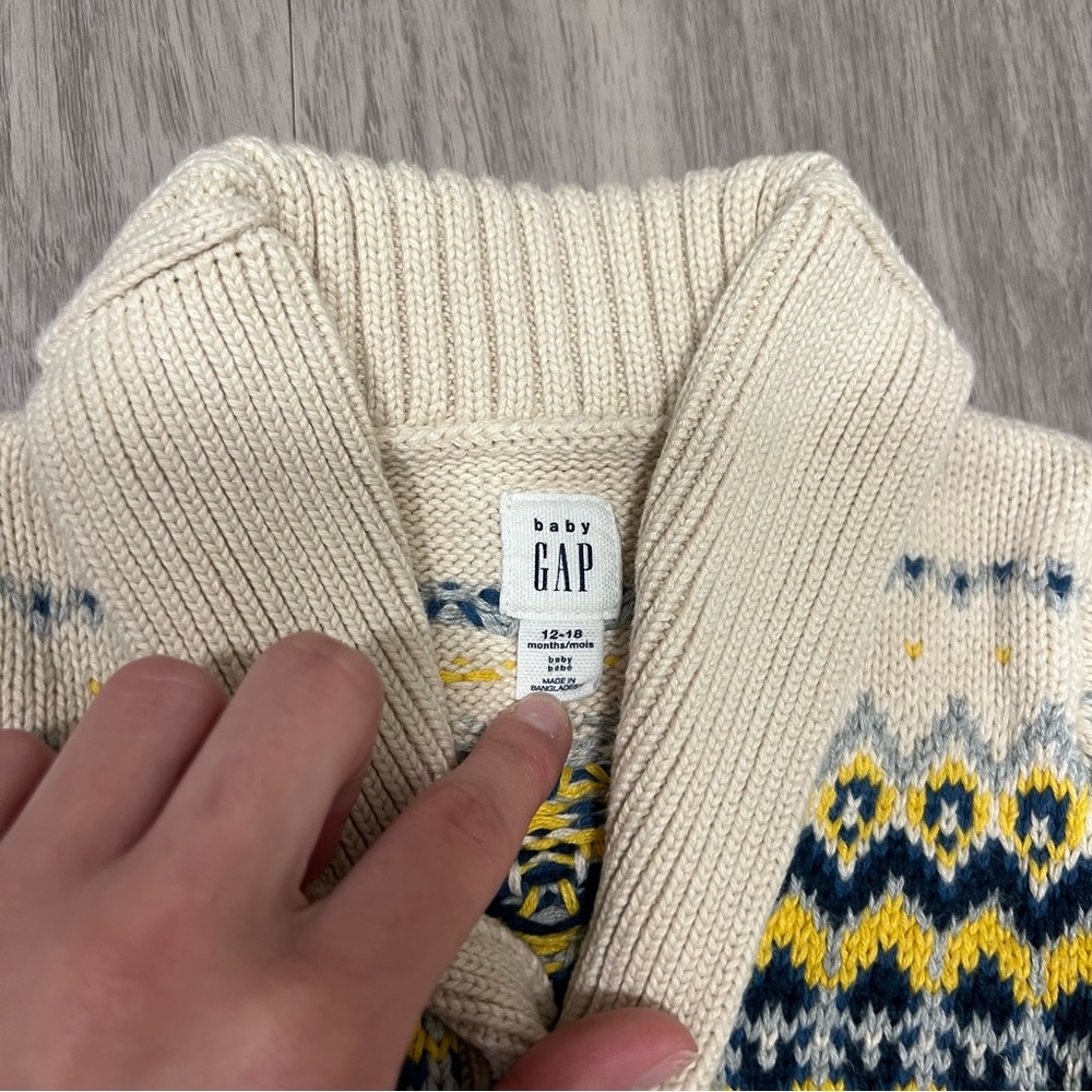 Gap Baby and Levi Bundle - Picture 5 of 14